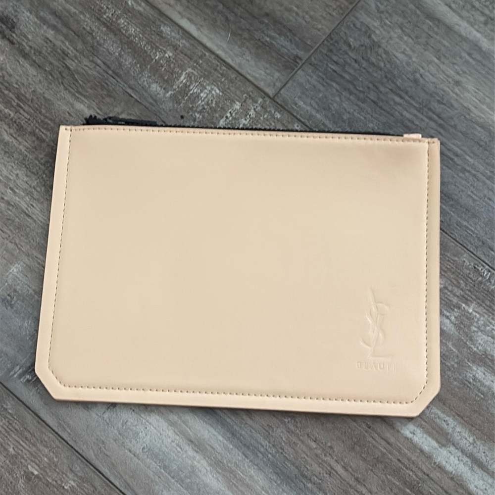 Yves Saint Laurent Beaute flat pouch, pink YSL